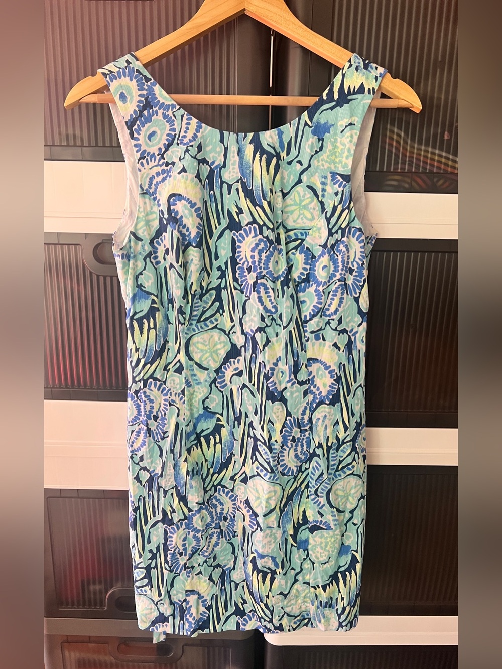 Lilly Pulitzer Van Gogh Sea Flowers Sleeveless Dress with Sand Dollar Zip Sz 6